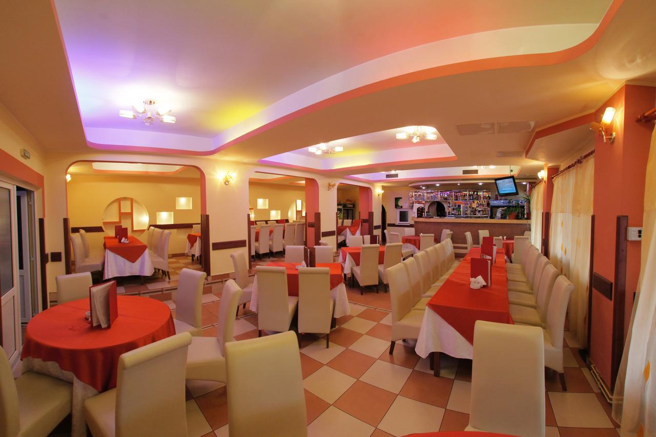 Hotel Martisorul Kaczyka Zewnętrze zdjęcie